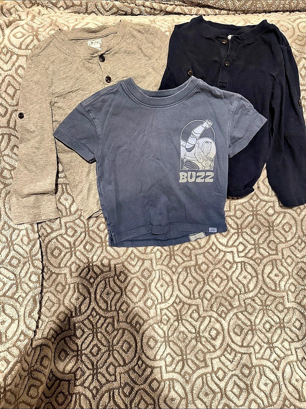 2T Toddler Boy Lot of 3 tops- baby GAP (1), Children’s Place (2)